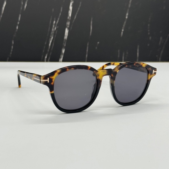 NEW TOM FORD TF752 56E UNISEX SUNGLASSES TOM FORD JAMESON TF0752/S EYEWEAR